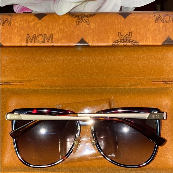 MCM Sunglasses - Picture 7 of 7